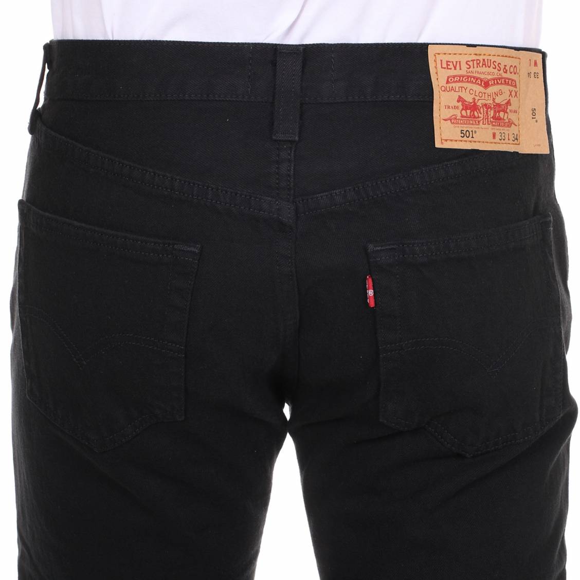 Levis noir homme sale